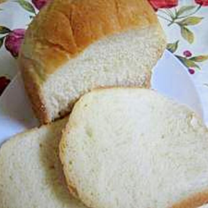 乳製品、油不使用♪ＨＢでシンプル食パン
